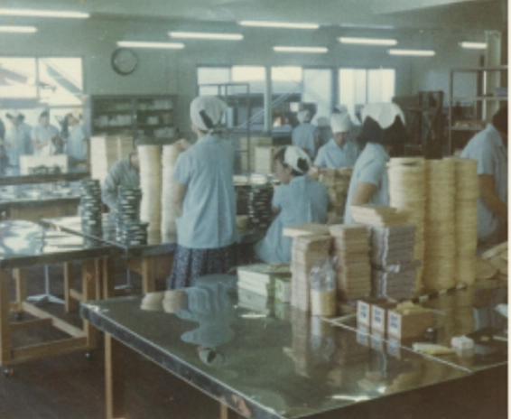 昭和41年 第2工場仕事風景