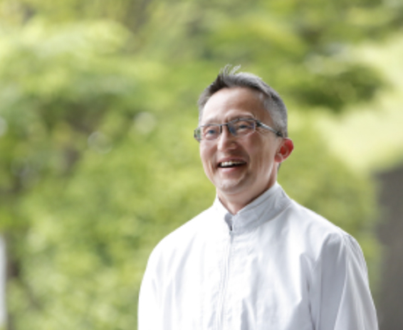 ３代目社長 亀谷泰一